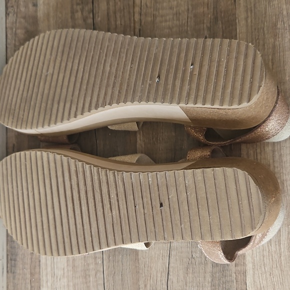 Yellow Box Bronze And Khaki "Cork" Wedges - Picture 7 of 7